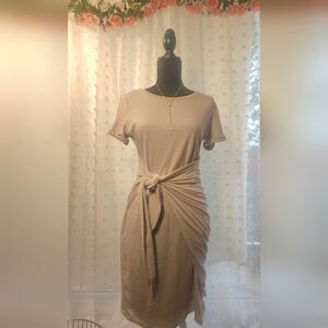 Elegant Beige Knotted Dress